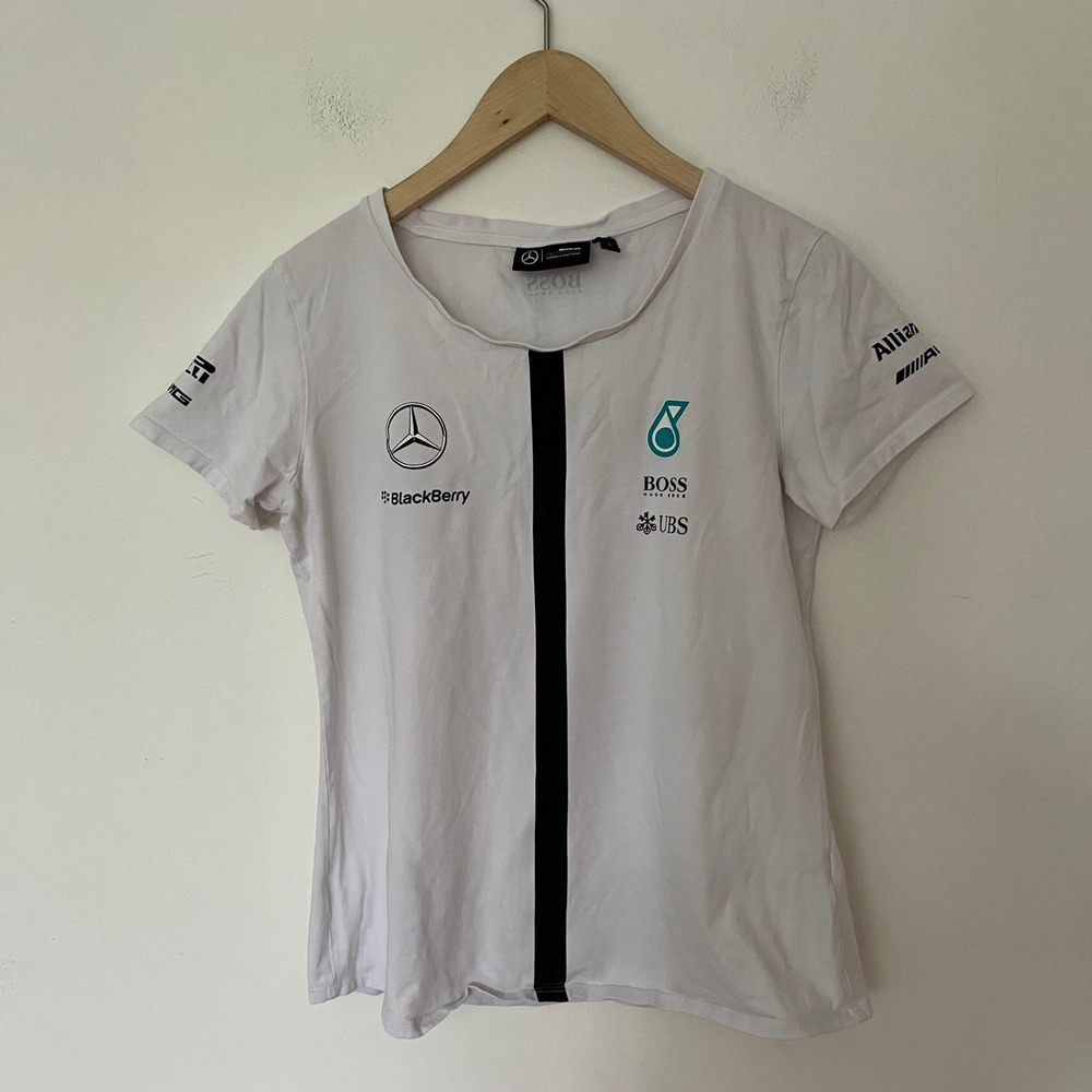 Mercedes AMG Petronas F1 Team White Graphic T-Shirt Women's Large Hugo Boss Logo